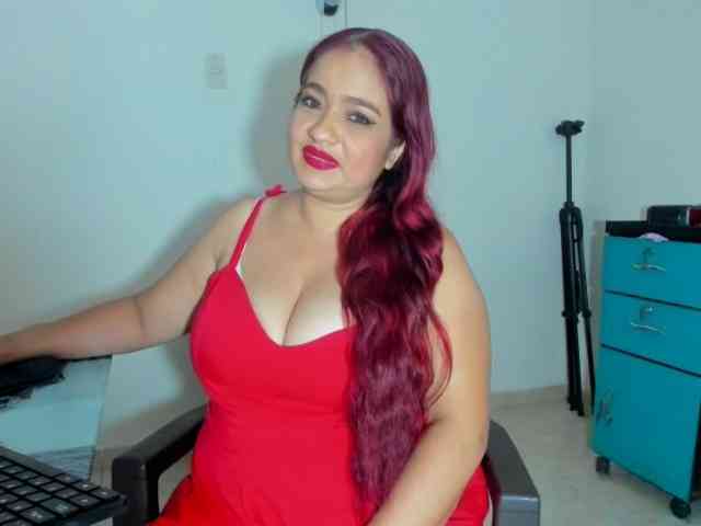 ARIELADALTONN93 webcam