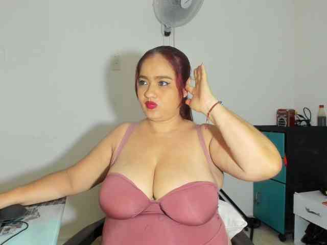 ARIELADALTONN93 webcam
