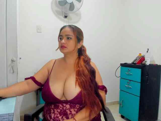 ARIELADALTONN93 webcam