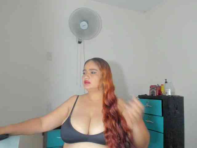 ARIELADALTONN93 webcam
