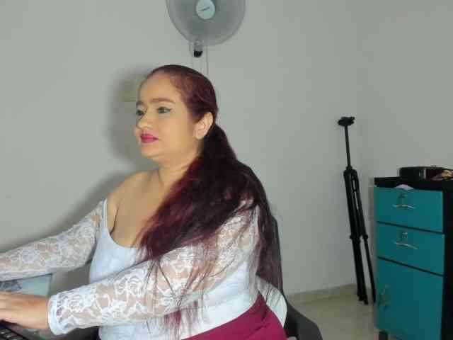 ARIELADALTONN93 webcam