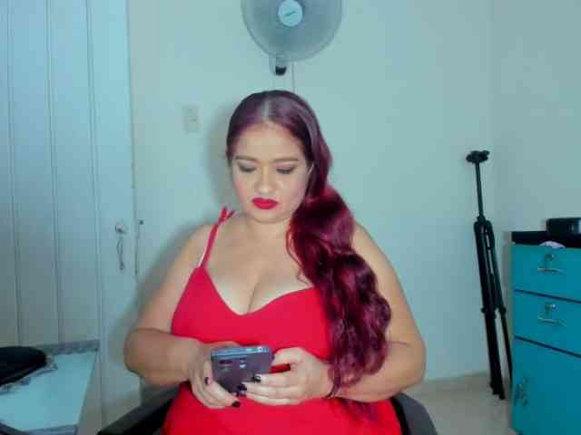 ARIELADALTONN93 webcam