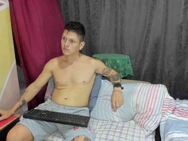 maestre69 Live Webcam on BongaCams