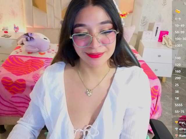 MARIANNA-TAY live cam on BongaCams
