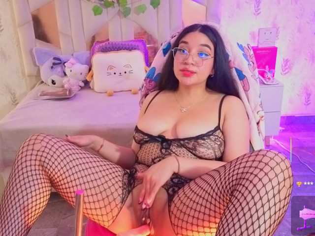 MARIANNA-TAY live cam preview