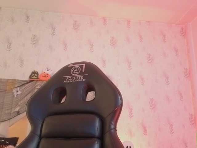 MARIANNA-TAY live cam on BongaCams