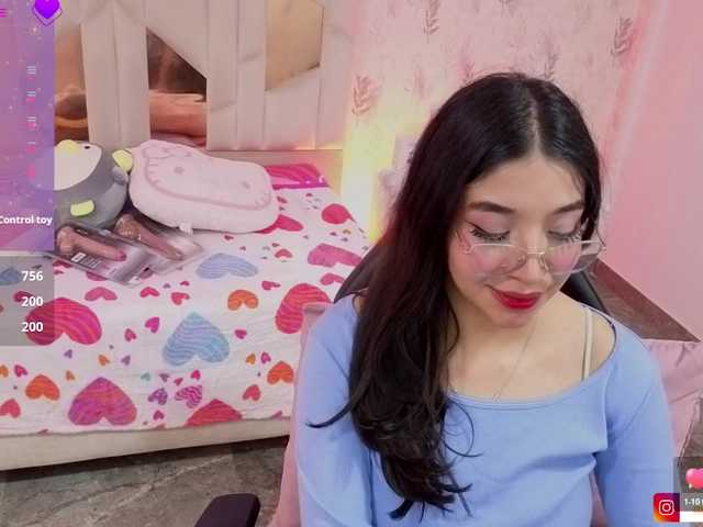 MARIANNA-TAY's BongaCams show and profile