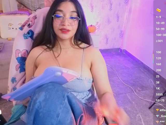 MARIANNA-TAY live cam preview