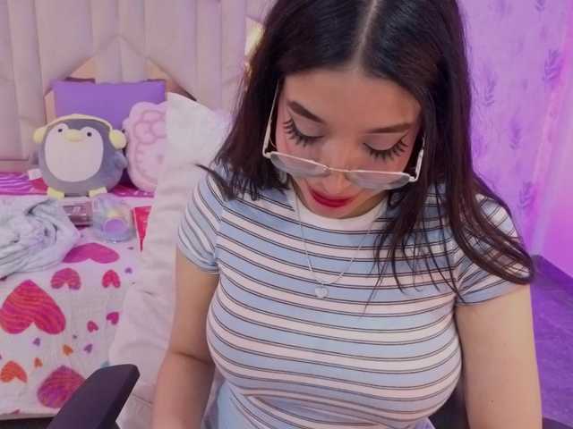 MARIANNA-TAY's BongaCams show and profile