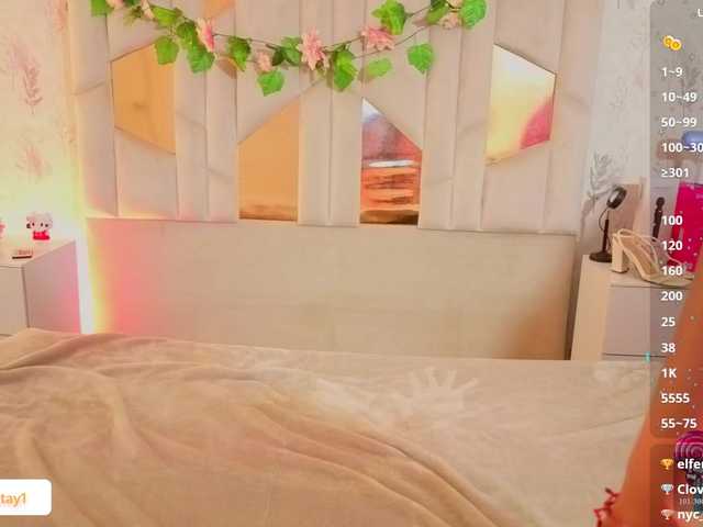 MARIANNA-TAY live cam on BongaCams
