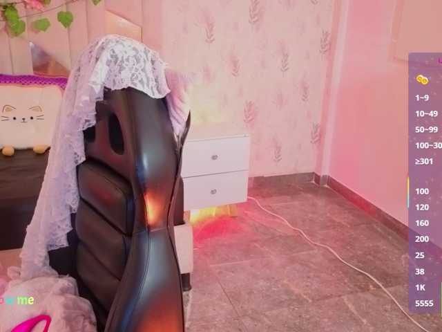 MARIANNA-TAY live cam on BongaCams