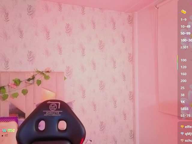 MARIANNA-TAY live cam on BongaCams