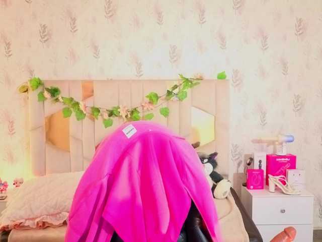 MARIANNA-TAY live cam on BongaCams