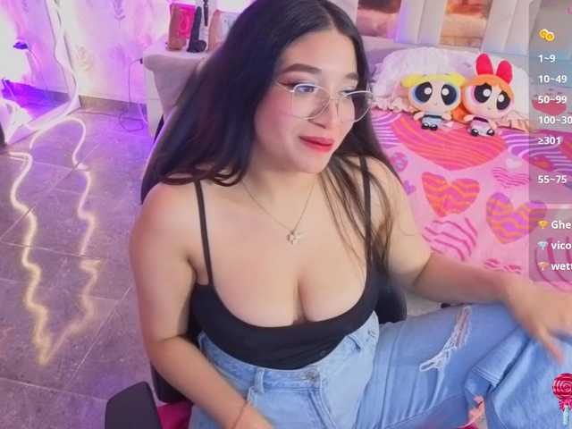MARIANNA-TAY live cam on BongaCams