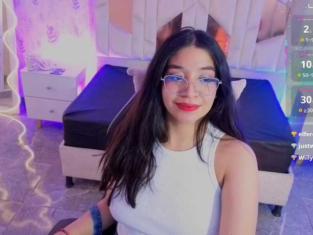 MARIANNA-TAY live cam on BongaCams