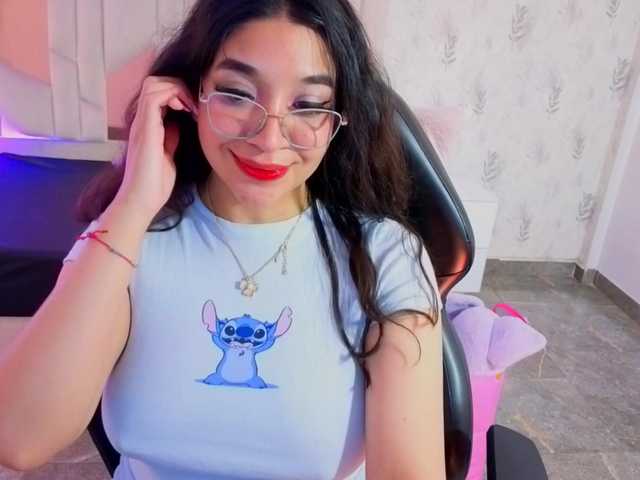 MARIANNA-TAY live cam on BongaCams