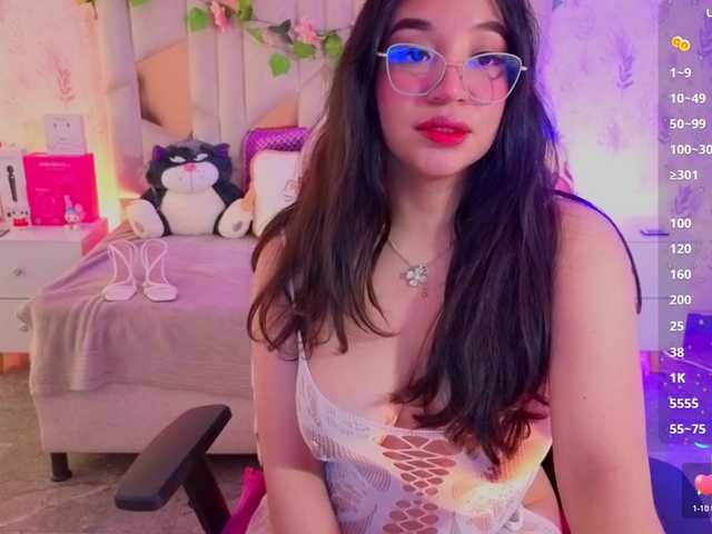 MARIANNA-TAY live cam on BongaCams