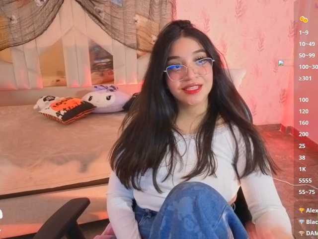 MARIANNA-TAY live cam on BongaCams