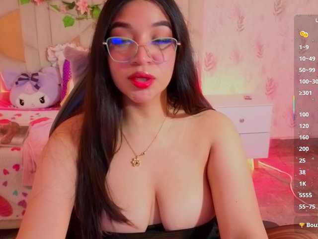 MARIANNA-TAY live cam on BongaCams