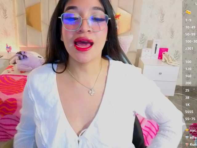 MARIANNA-TAY live cam on BongaCams