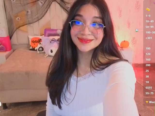 MARIANNA-TAY, en directo ahora en BongaCams