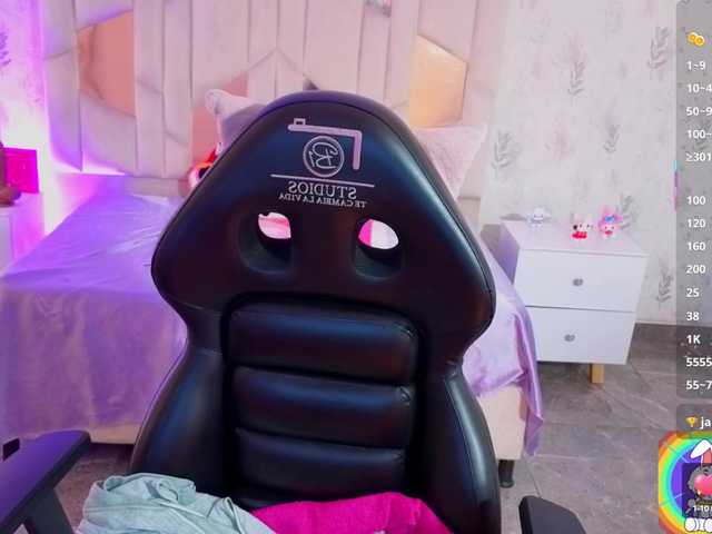 MARIANNA-TAY live cam on BongaCams