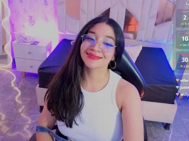 MARIANNA-TAY live cam on BongaCams