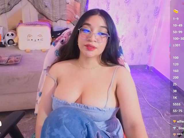 MARIANNA-TAY live cam on BongaCams
