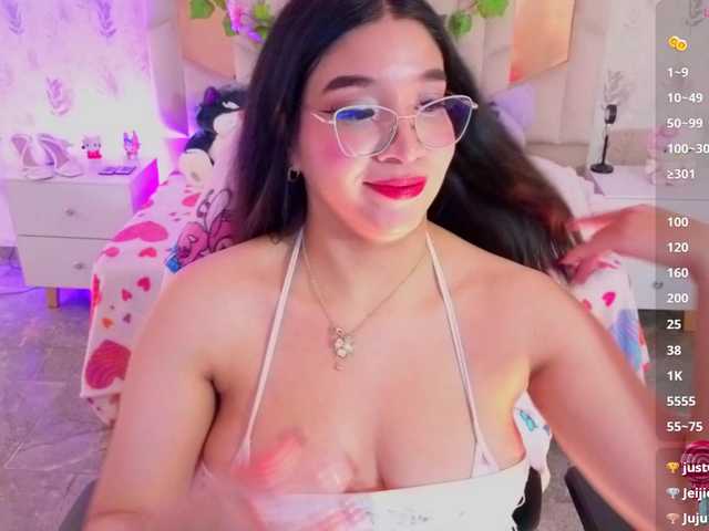 MARIANNA-TAY live cam on BongaCams