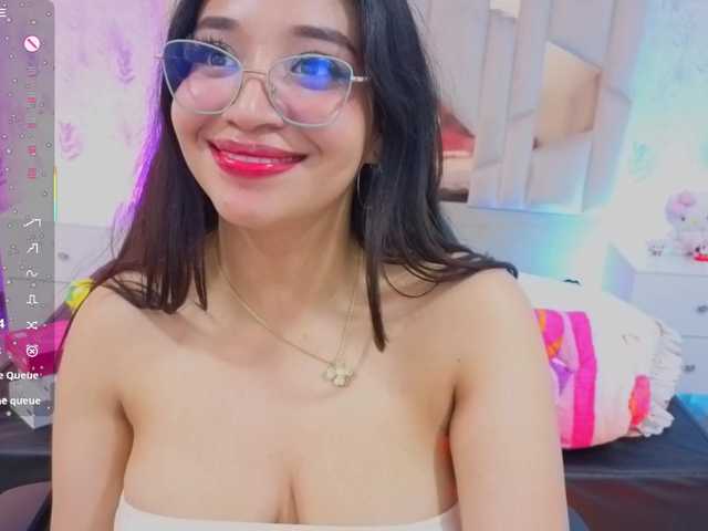 MARIANNA-TAY live cam on BongaCams