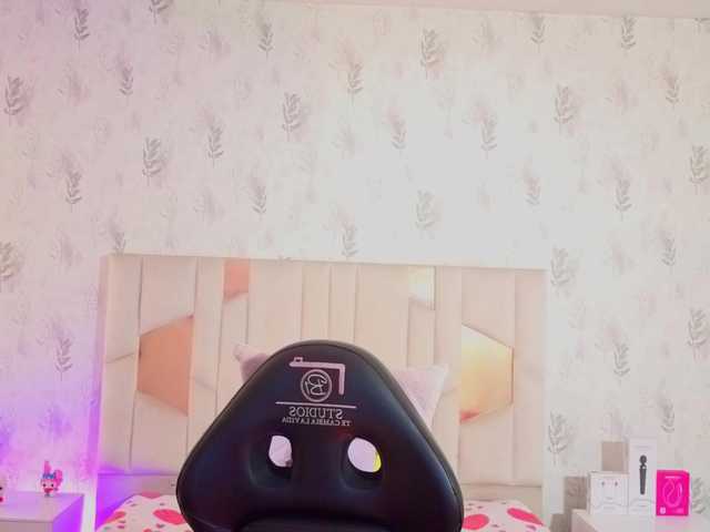MARIANNA-TAY live webcam show