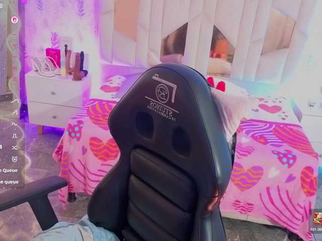 MARIANNA-TAY live cam on BongaCams