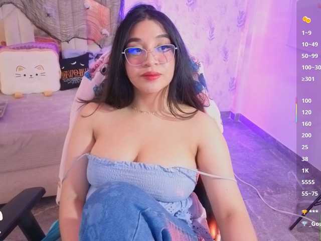MARIANNA-TAY live cam on BongaCams