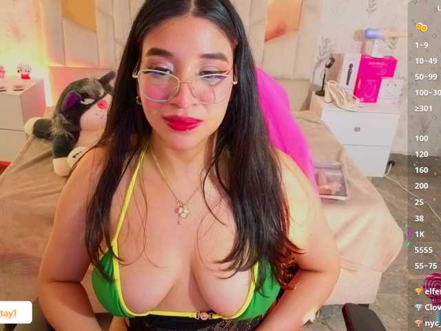 MARIANNA-TAY live cam on BongaCams