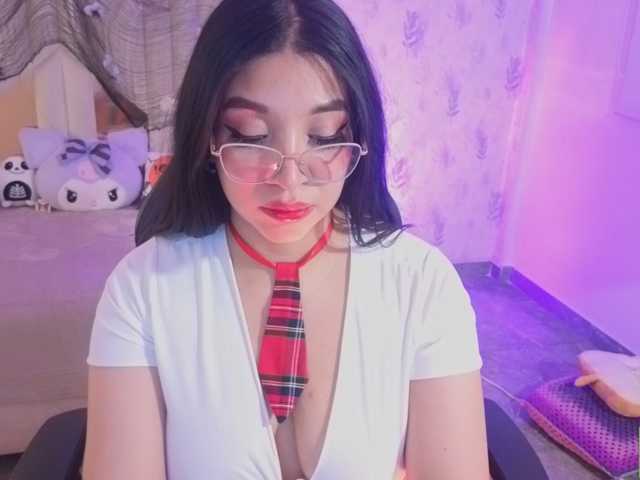 MARIANNA-TAY live cam on BongaCams