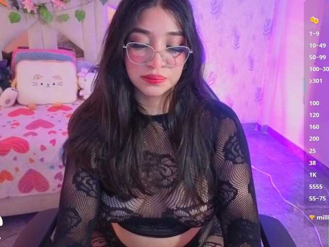 MARIANNA-TAY live cam on BongaCams