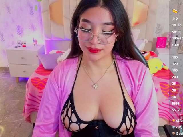 MARIANNA-TAY live cam on BongaCams