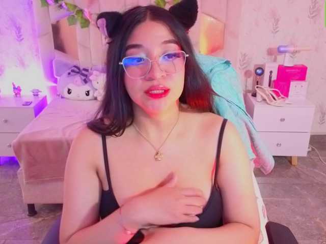 MARIANNA-TAY live cam on BongaCams