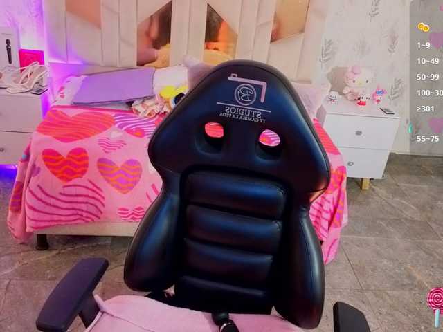 MARIANNA-TAY live cam on BongaCams