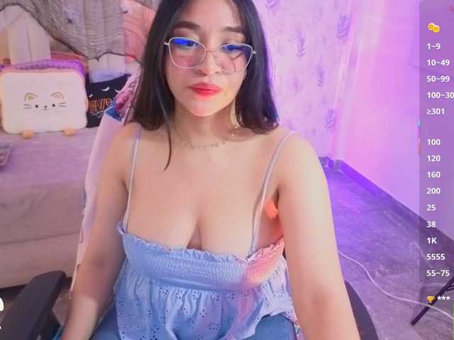 MARIANNA-TAY live cam preview