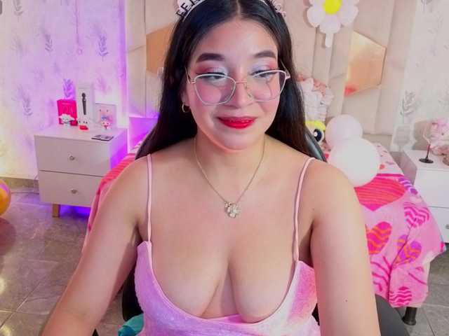 MARIANNA-TAY live cam on BongaCams