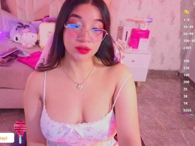 MARIANNA-TAY live cam on BongaCams