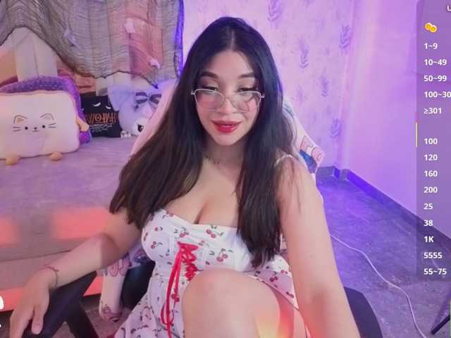 MARIANNA-TAY live cam on BongaCams