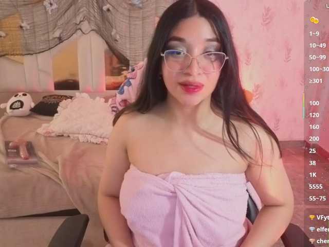 MARIANNA-TAY live cam on BongaCams