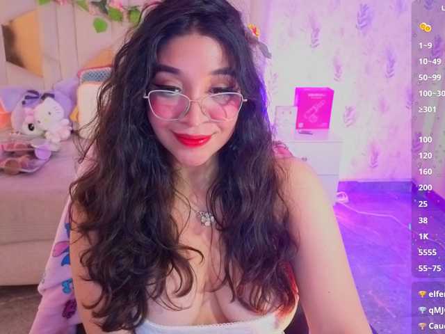 MARIANNA-TAY live cam preview