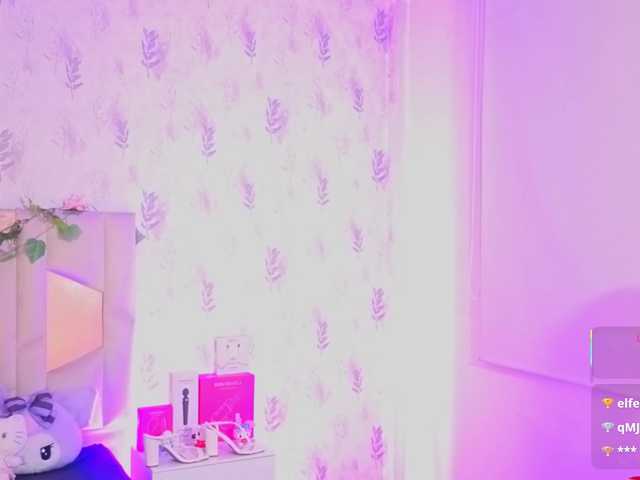 MARIANNA-TAY live cam preview