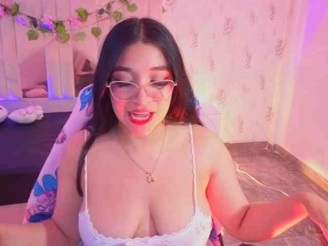 MARIANNA-TAY webcam