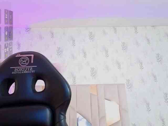 MARIANNA-TAY webcam