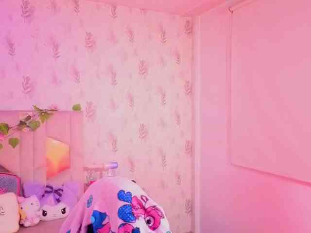 MARIANNA-TAY webcam