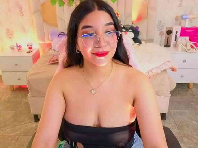 MARIANNA-TAY webcam
